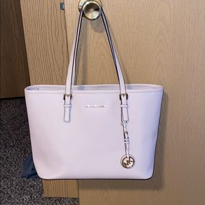 Michael Kors Jet Set Large Tote Bag